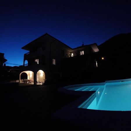 Globetrotter Bed & Breakfast ฟอร์เมีย ภายนอก รูปภาพ